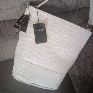 Claudia Firenze white leather 👜